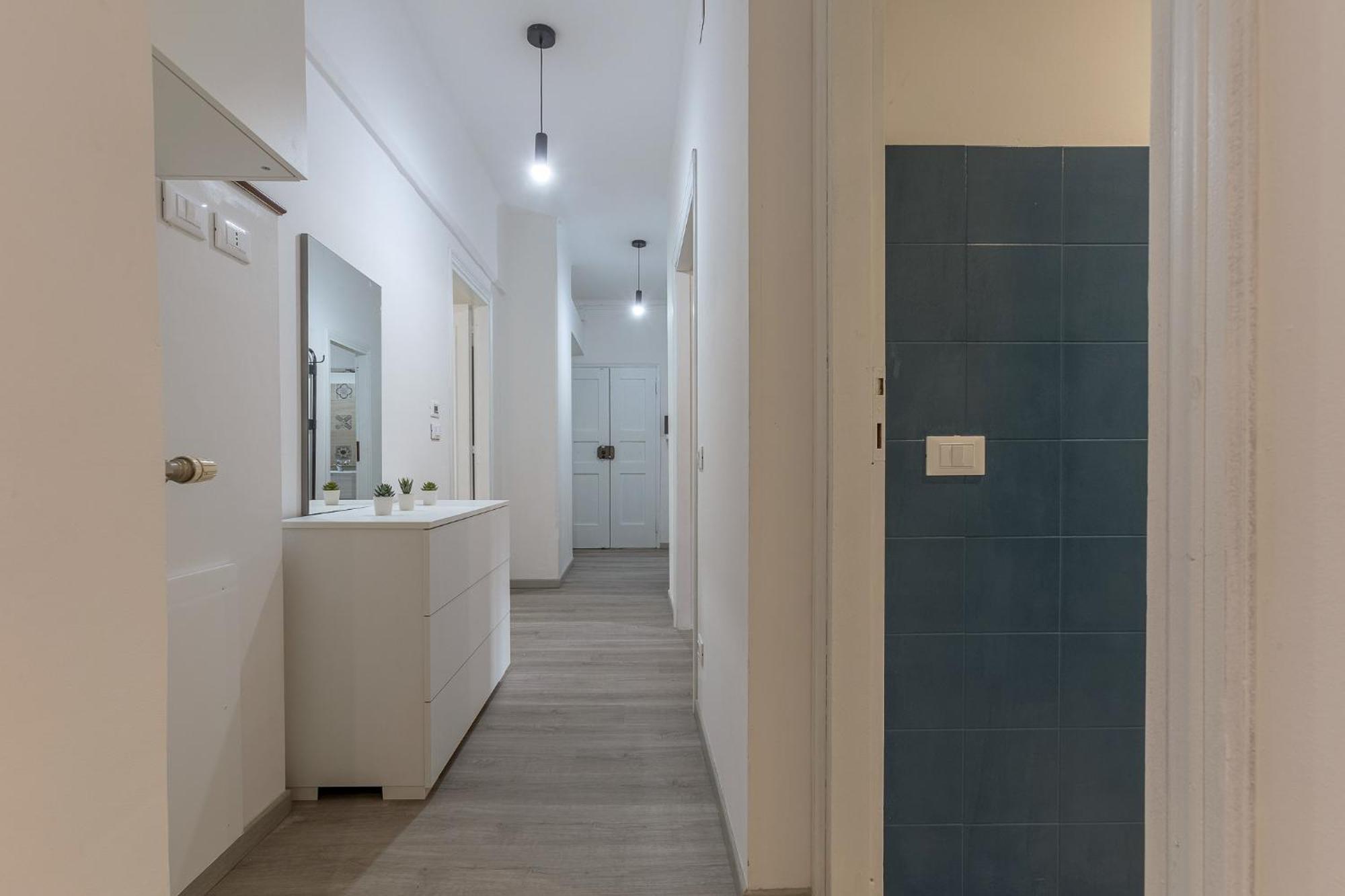 Matinum Central & Spacious Apartment ボローニャ エクステリア 写真