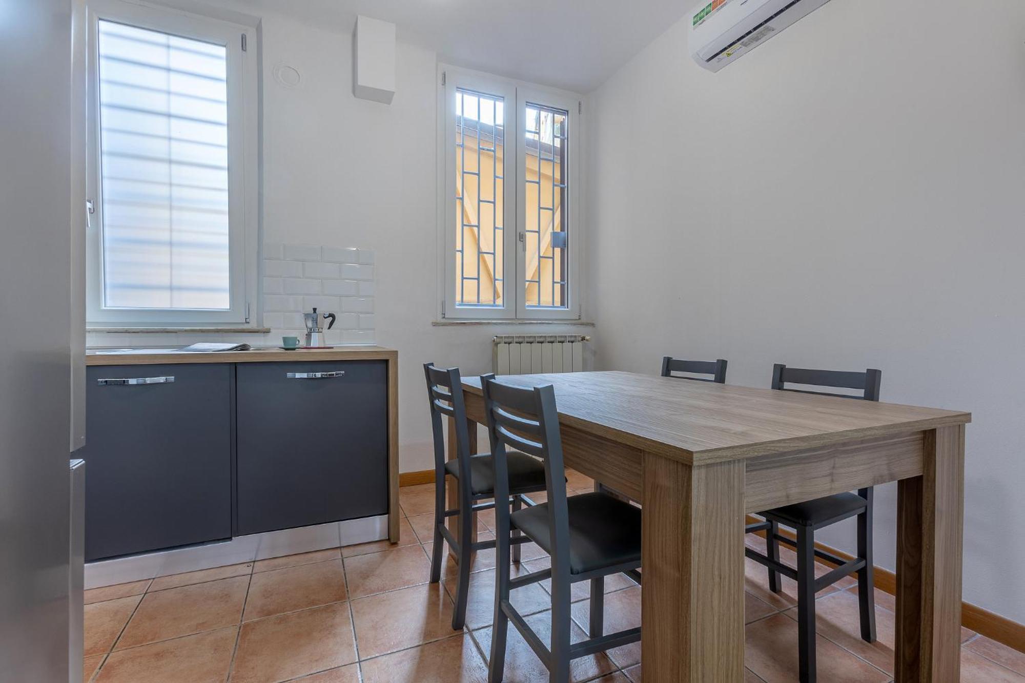 Matinum Central & Spacious Apartment ボローニャ エクステリア 写真