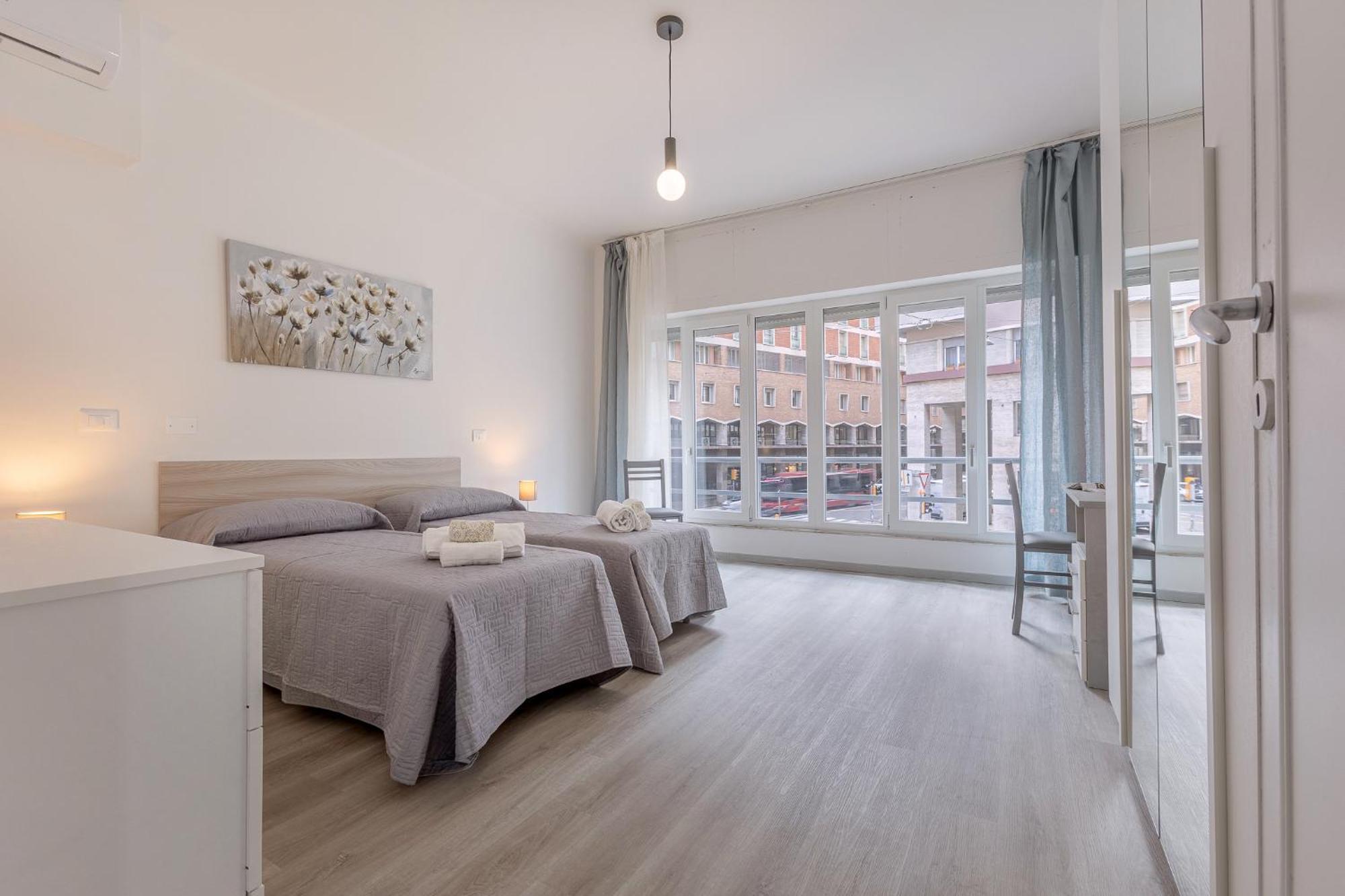 Matinum Central & Spacious Apartment ボローニャ エクステリア 写真